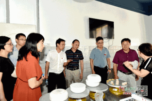 遂川縣人力資源和社會(huì)保障局王強(qiáng)副局長(zhǎng)一行到江西工貿(mào)職院調(diào)研